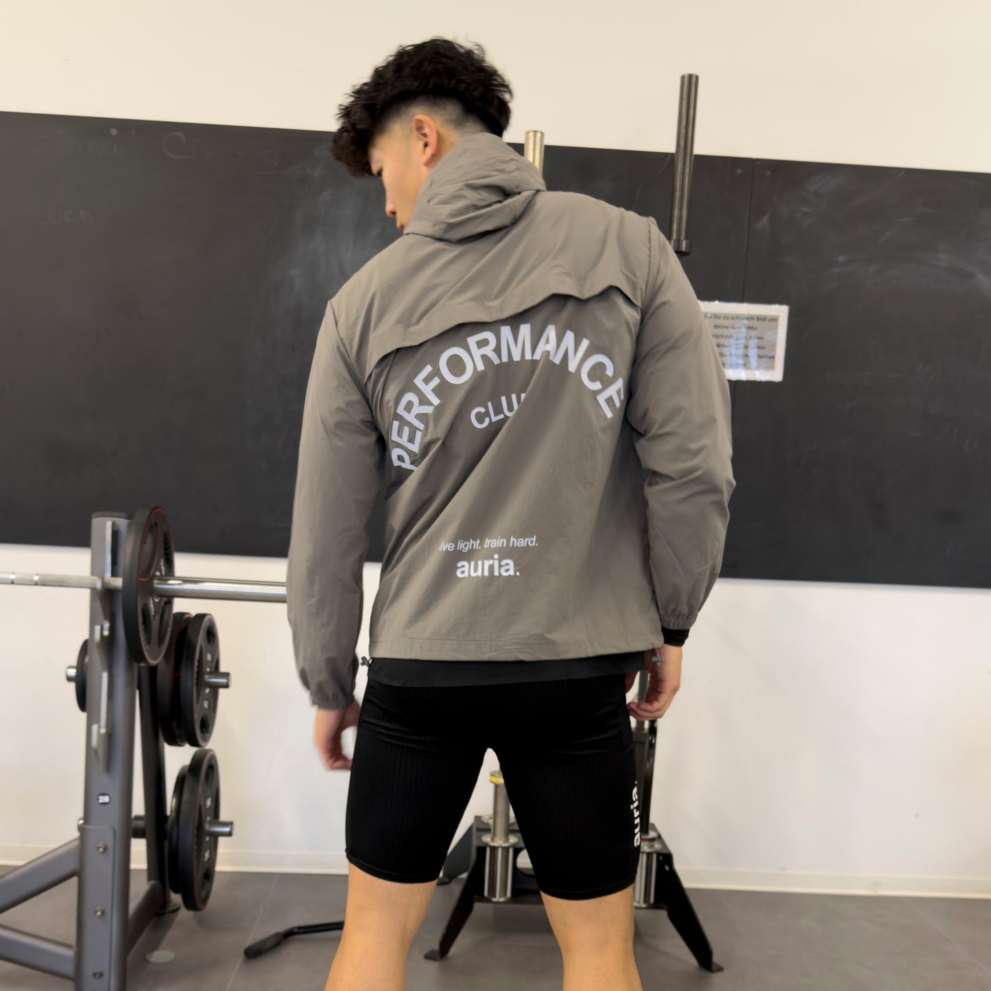 auria. Windbreaker — Silver Reflective