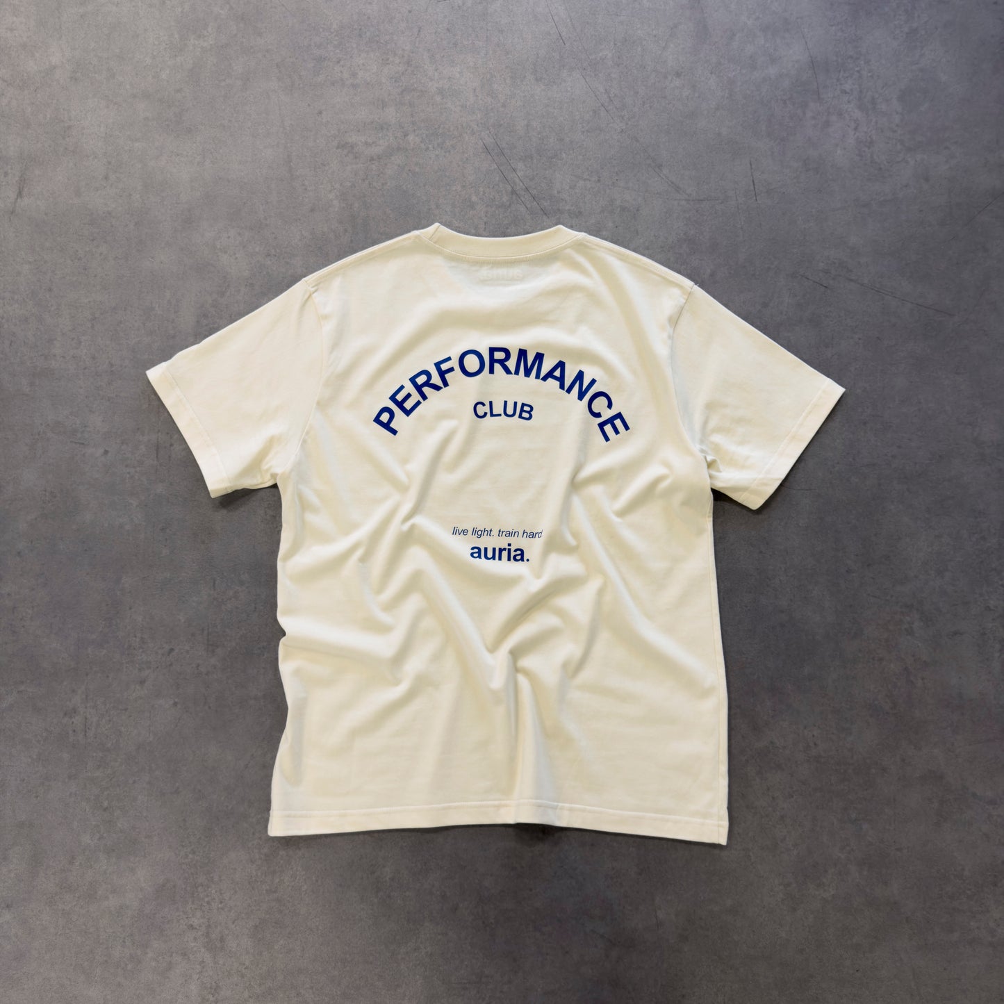 auria. T-Shirt — Beige