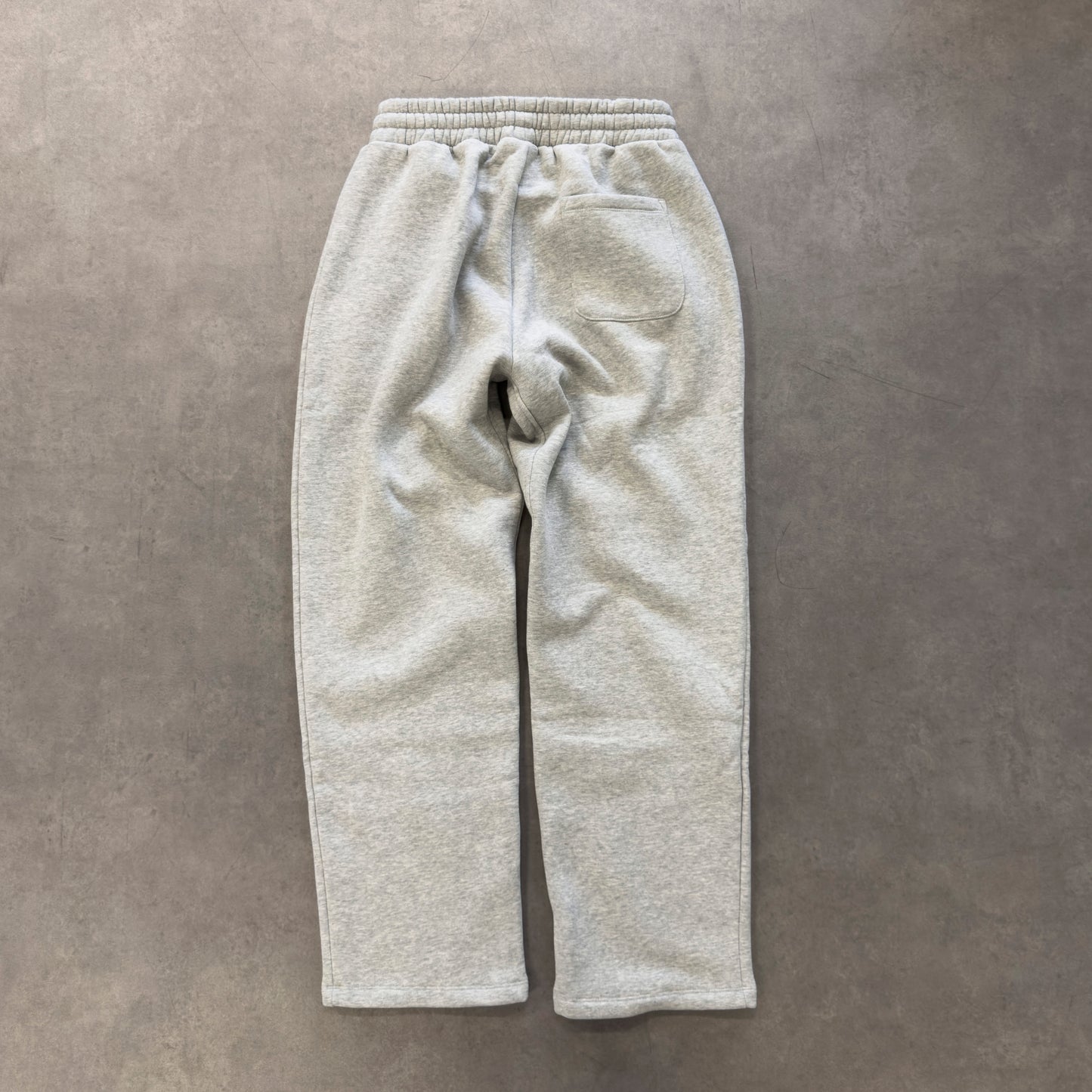 auria. Sweatpants — Light Grey